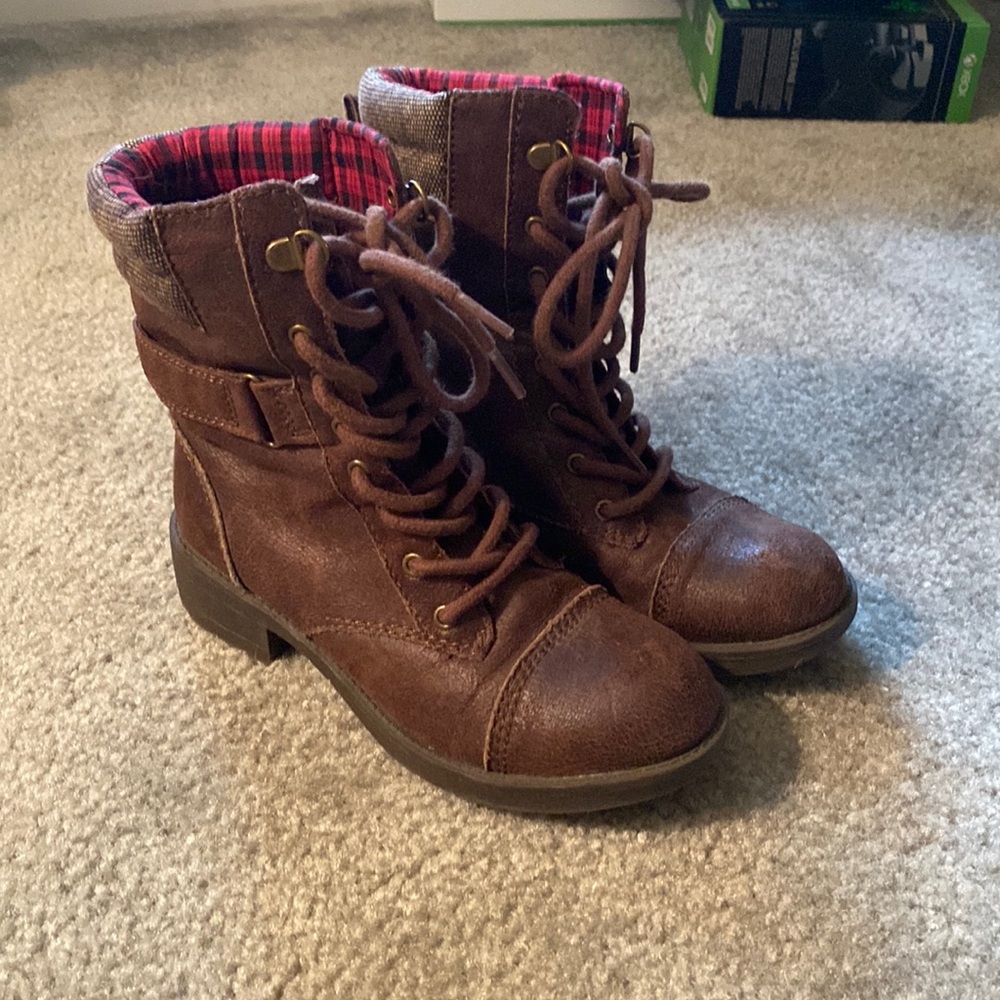Brown combat boots